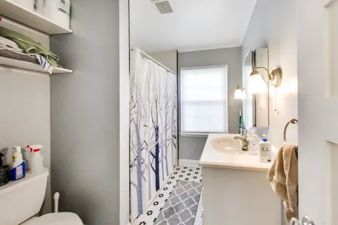 $669,000 | 1451 Sycamore Lane, Northbrook, IL 60062