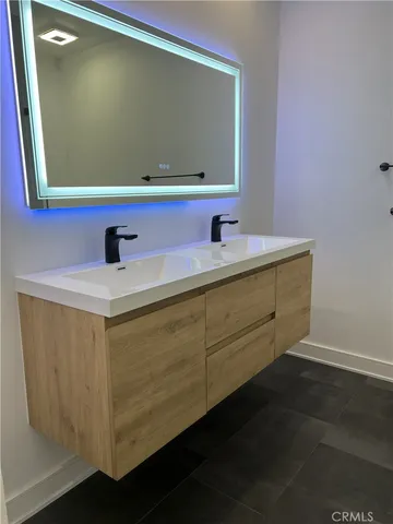 $650,000 | 4835 East Anaheim Street, Unit 101, Long Beach, CA 90804