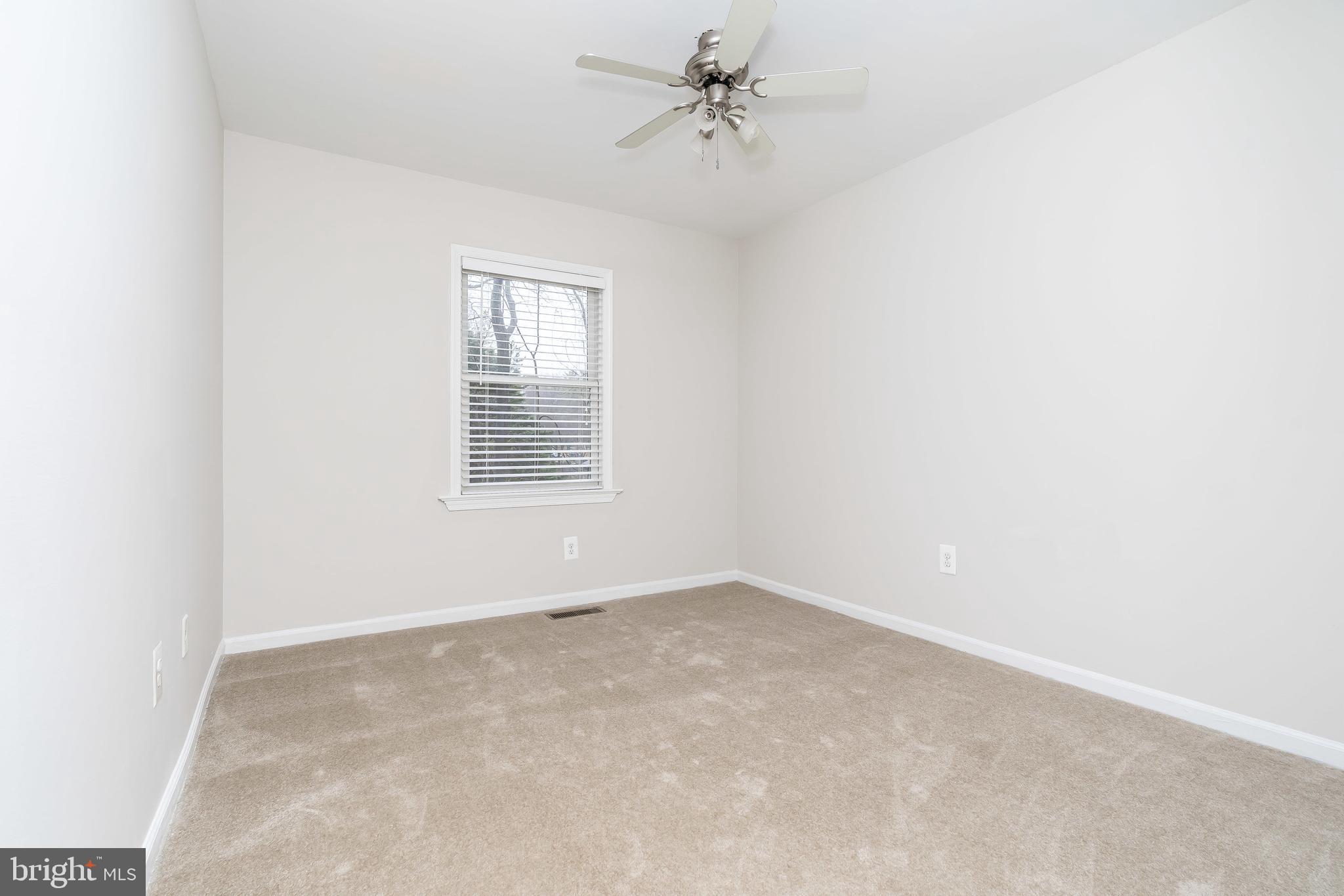 10894 Rock Coast Road Columbia, MD 21044 - Photo 22 of 44 Gallery Image 22