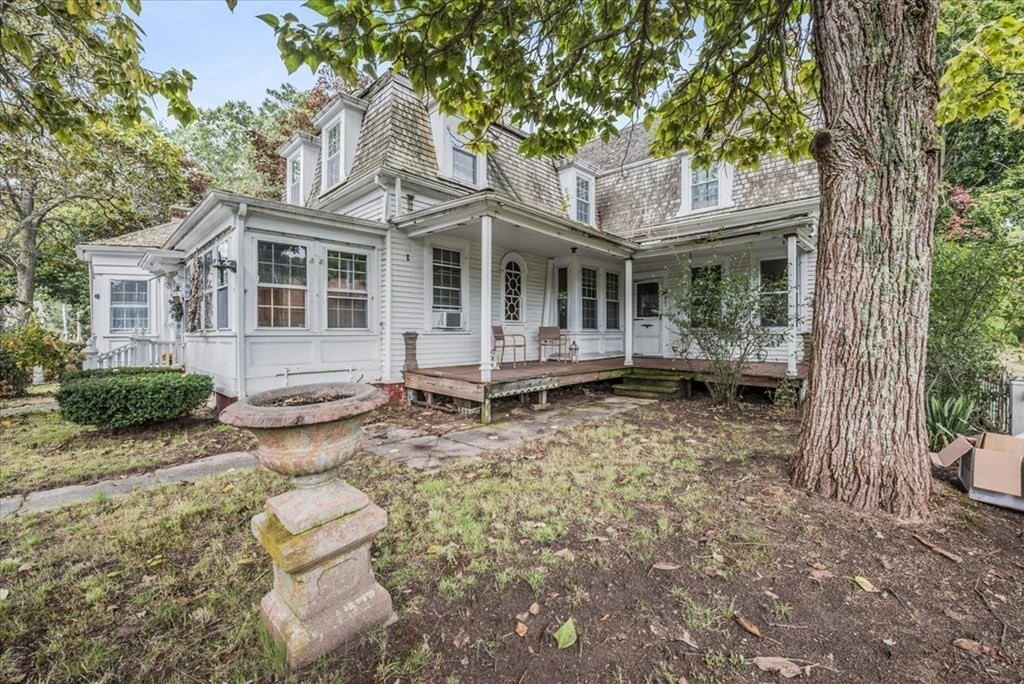 801 Main Street Wareham, MA 02571 - Photo 2 of 20