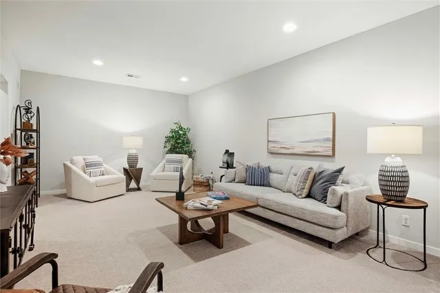 $502,000 | 17394 South Raintree Drive, Unit BLDG I 33, Olathe, KS 66062