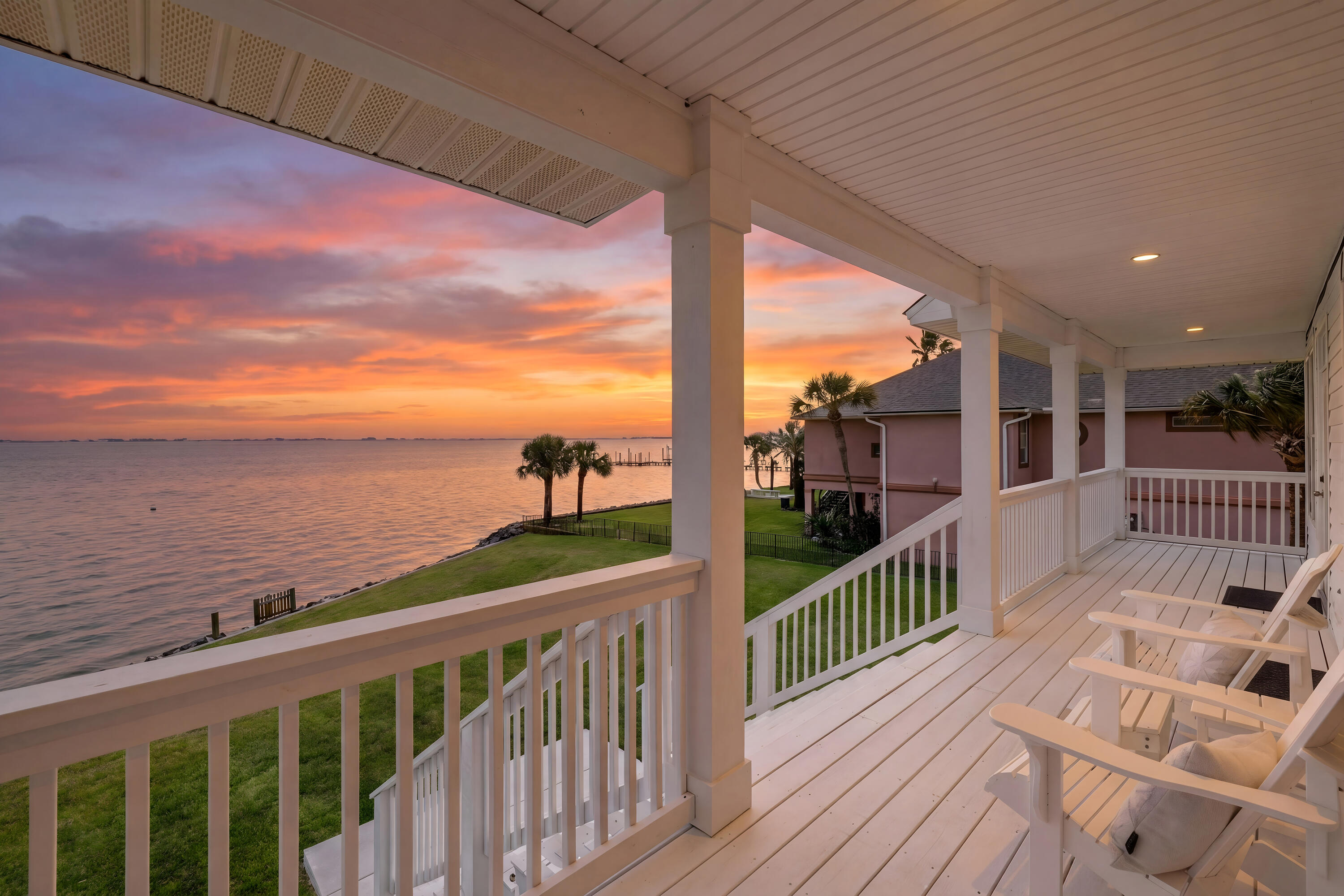 2005 Jessica Way Navarre, FL 32566 - Photo 2 of 98 2005JessicaWay-Navarre-FL-047