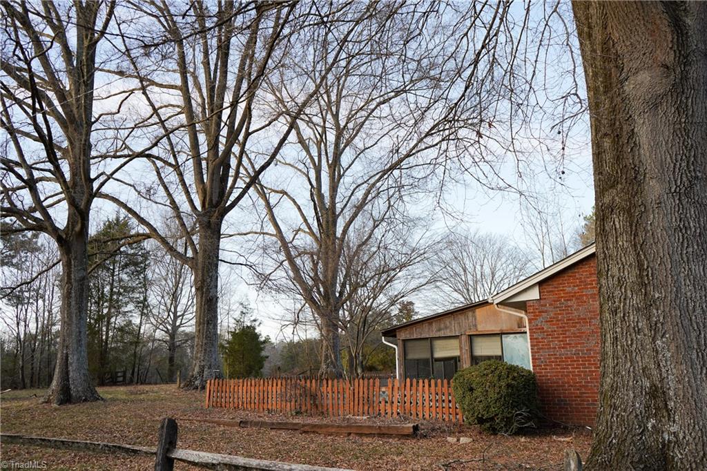 3180 Williston Road Walkertown, NC 27051 - Photo 7 of 45