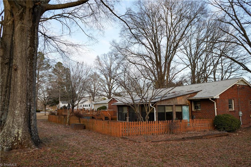 3180 Williston Road Walkertown, NC 27051 - Photo 8 of 45