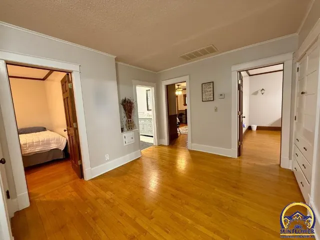 $329,000 | 210 North 8th Street, Hiawatha, KS 66434