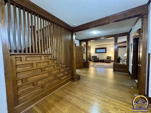 $329,000 | 210 North 8th Street, Hiawatha, KS 66434