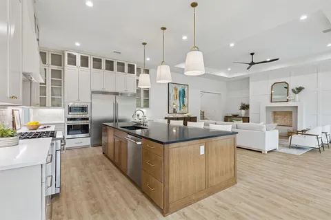 $1,250,000 | 4210 Azalea Way, Midlothian, TX 76065