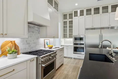 $1,250,000 | 4210 Azalea Way, Midlothian, TX 76065