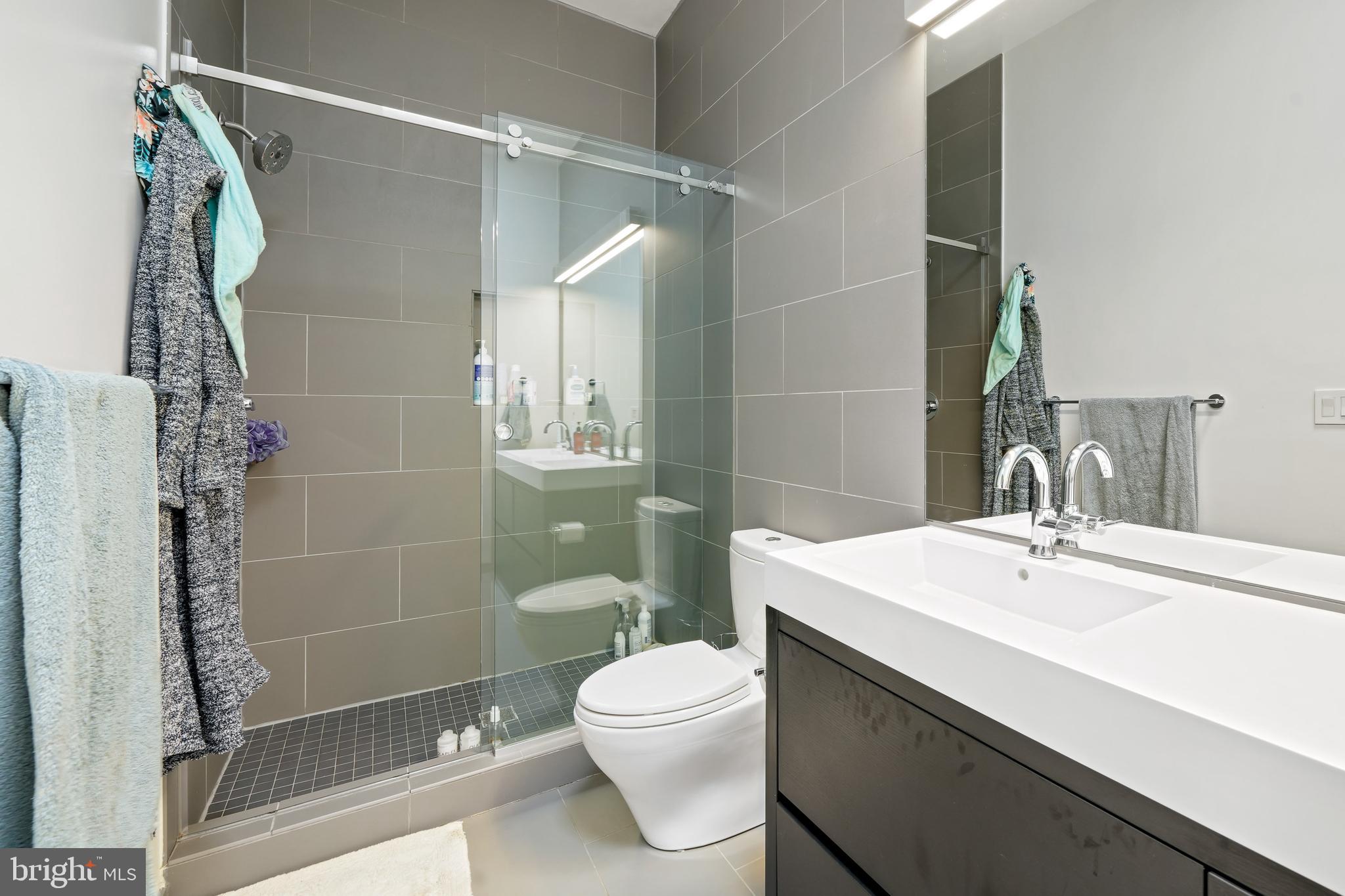 1111 W Street Northwest, Unit 10 Washington, DC 20009 - Photo 27 of 36