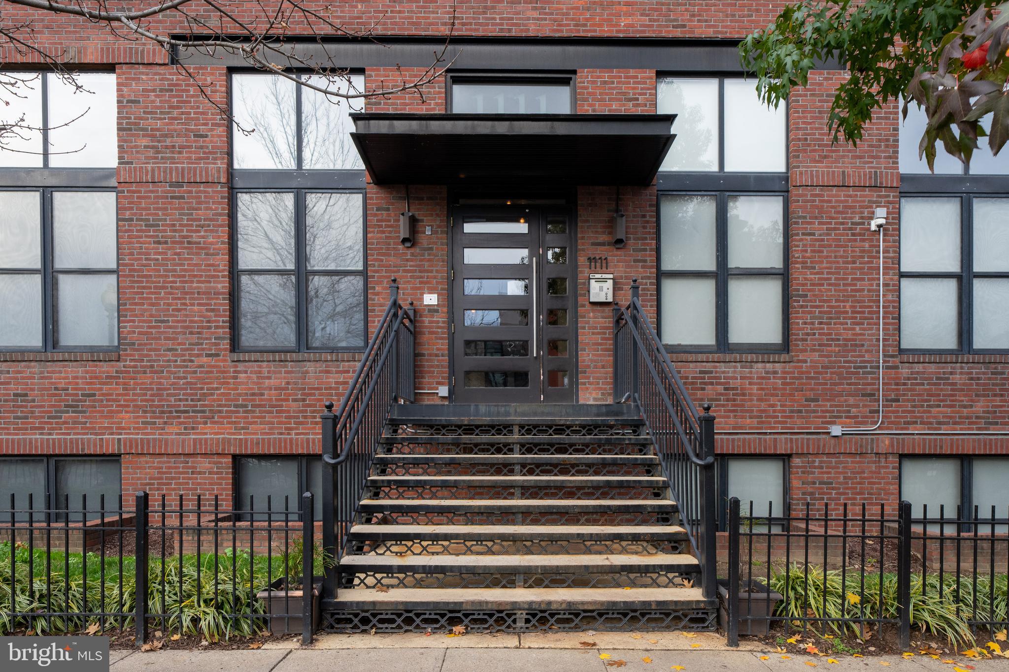 1111 W Street Northwest, Unit 10 Washington, DC 20009 - Photo 35 of 36