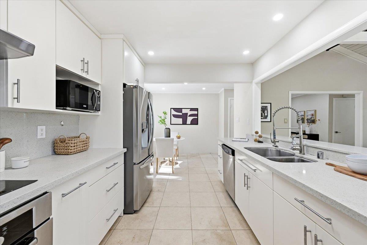 6 Spring Valley Lane Millbrae, CA 94030 - Photo 17 of 109