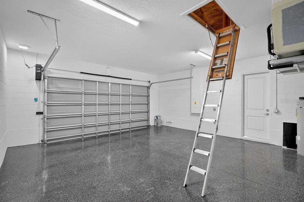 7 Crandon Court Palm Coast, FL 32137 - Photo 47 of 72 a view of an empty room with a street