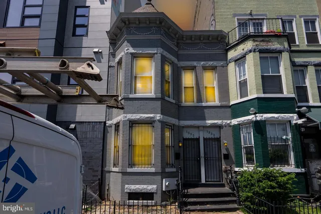 $1,100,000 | 1332 North Capitol Street Northwest, Washington, DC 20002