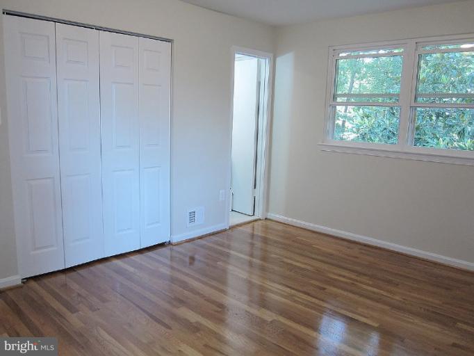 5507 Rolling Road Springfield, VA 22151 - Photo 1 of 17 Bedroom (Master)