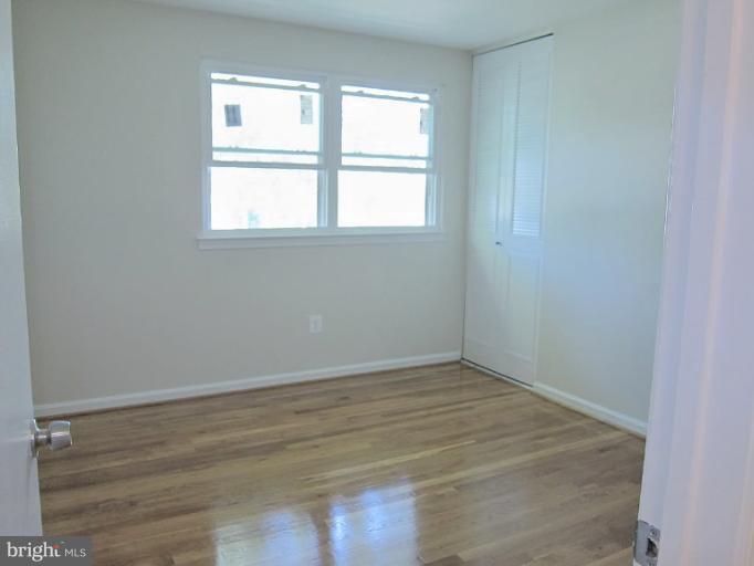 5507 Rolling Road Springfield, VA 22151 - Photo 11 of 17 Bedroom