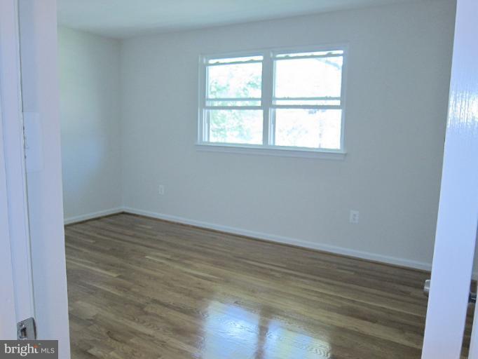 5507 Rolling Road Springfield, VA 22151 - Photo 9 of 17 Bedroom