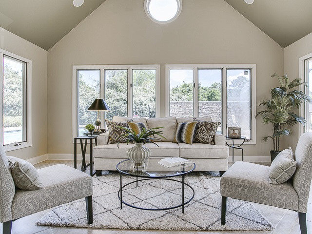 3511 Cambridge Road Durham, NC 27707 - Photo 3 of 25 Sunroom Overlooking the Pool