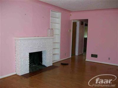 6097 Corunna Road Flint, MI 48532 - Photo 5 of 10 20144240-4.JPG