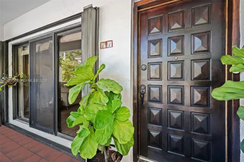 $990,000 | 2600 Cardena Street, Unit 11, Coral Gables, FL 33134