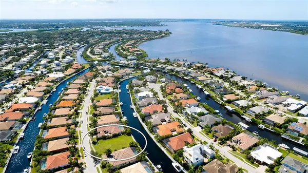 $599,999 | 540 Mast Drive, Bradenton, FL 34208