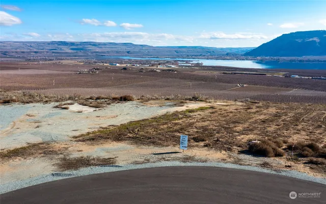 a view of ocean view