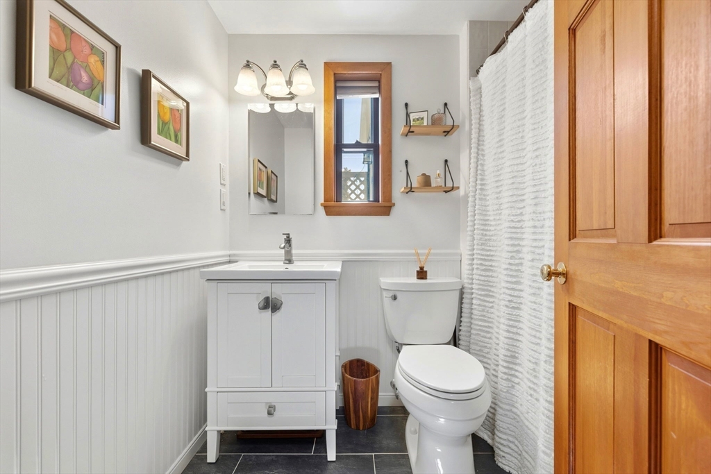 43 Russell Street, Unit 3 Boston, MA 02129 - Photo 11 of 19