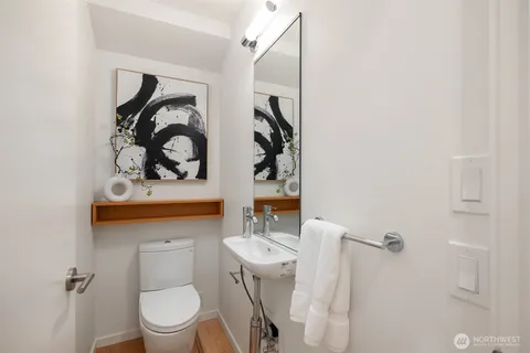 $779,000 | 204 Shepard Way Northwest, Bainbridge Island, WA 98110
