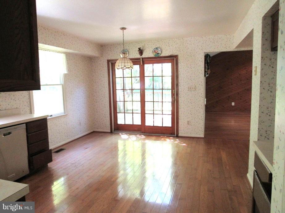 681 Hook Road Westminster, MD 21157 - Photo 8 of 21