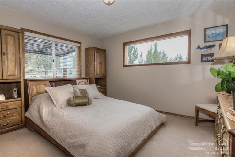 11131 Southwest Red Cloud Road Powell Butte, OR 97753 - Photo 18 of 25 Additional Photo