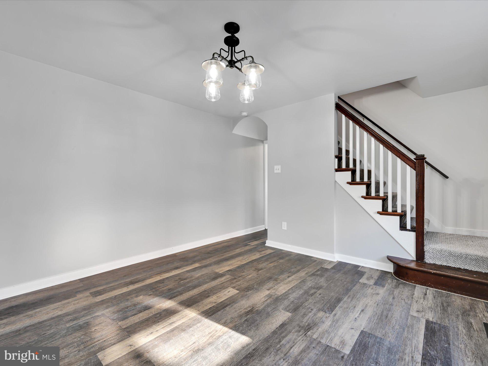 35 Bethany Road Ephrata, PA 17522 - Photo 8 of 25 Dining Room view 2
