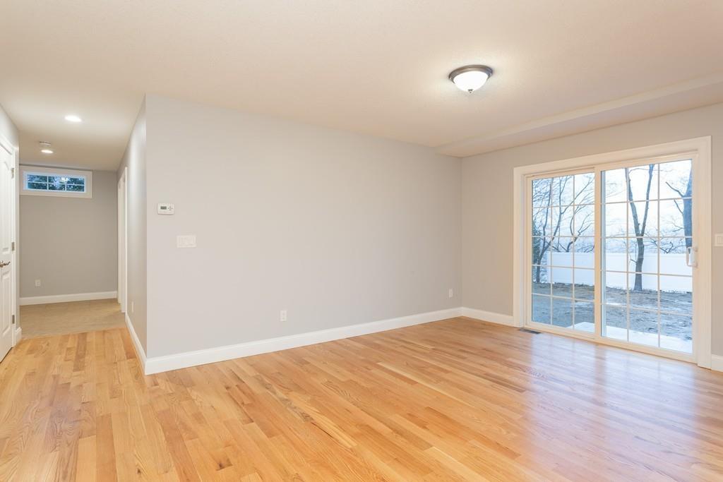 52 Bircham Street Springfield, MA 01104 - Photo 17 of 29 Gallery Image 17