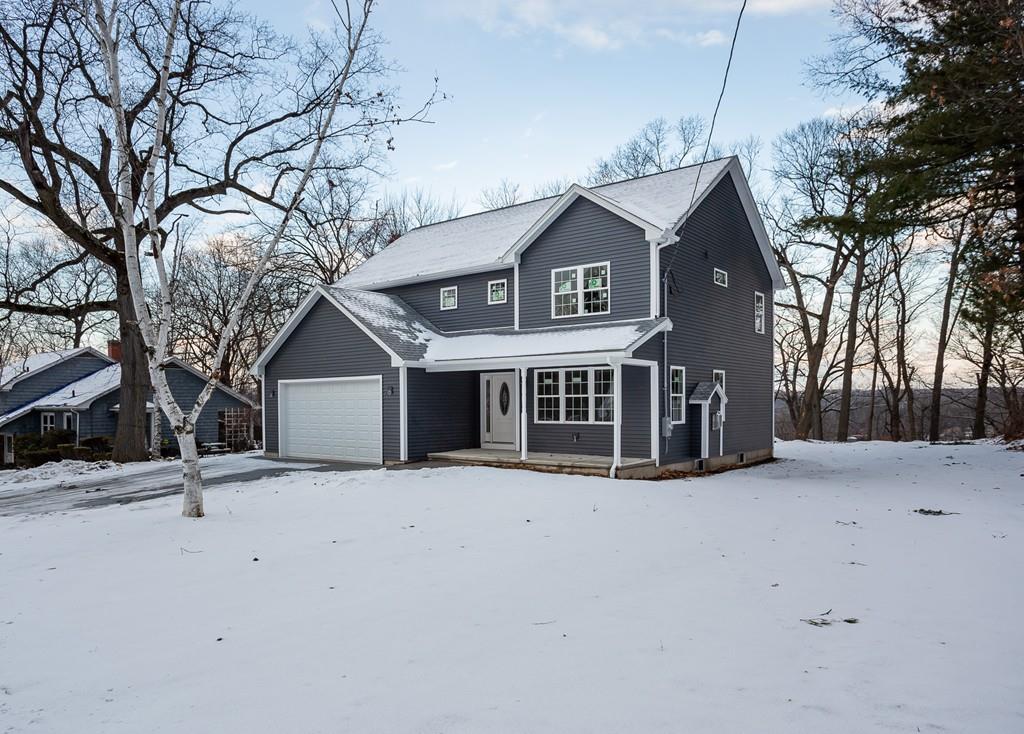 52 Bircham Street Springfield, MA 01104 - Photo 3 of 29 Gallery Image 3