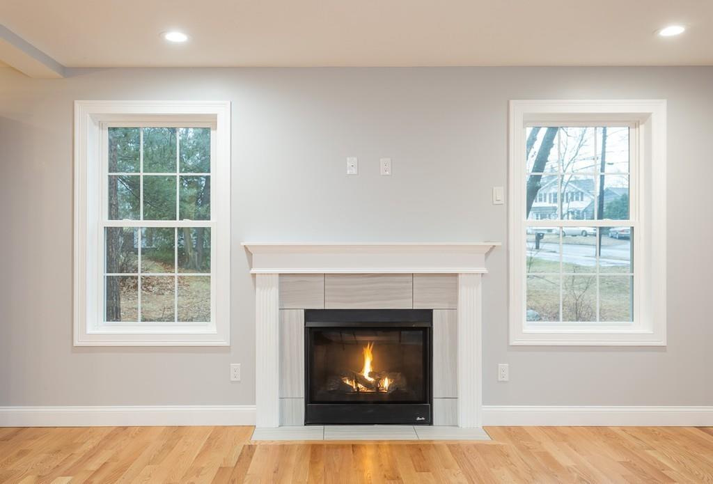 52 Bircham Street Springfield, MA 01104 - Photo 10 of 29 Gallery Image 10