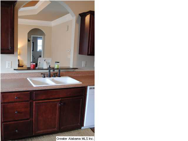655 South Hillcrest Road Odenville, AL 35120 - Photo 5 of 26