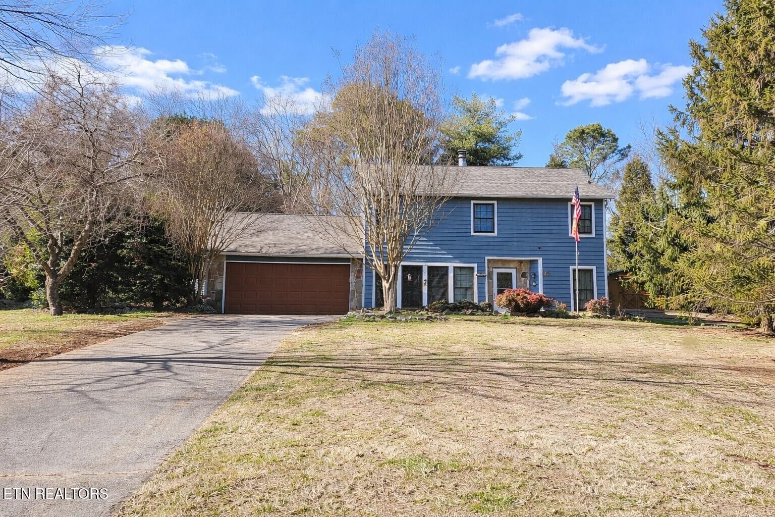 1609 Chandler Road Knoxville, TN 37922 - Photo 2 of 28