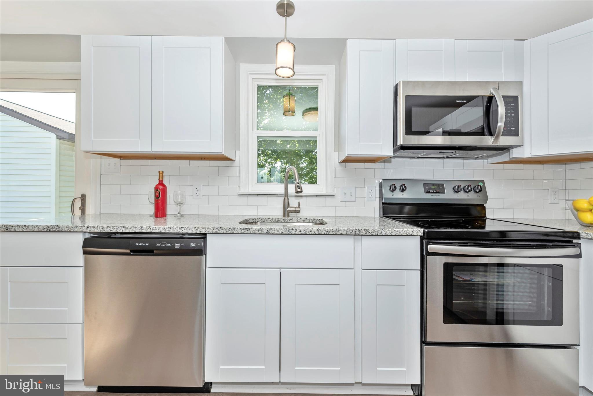 8140 Mapleville Road Mount Airy, MD 21771 - Photo 14 of 43 Kitchen