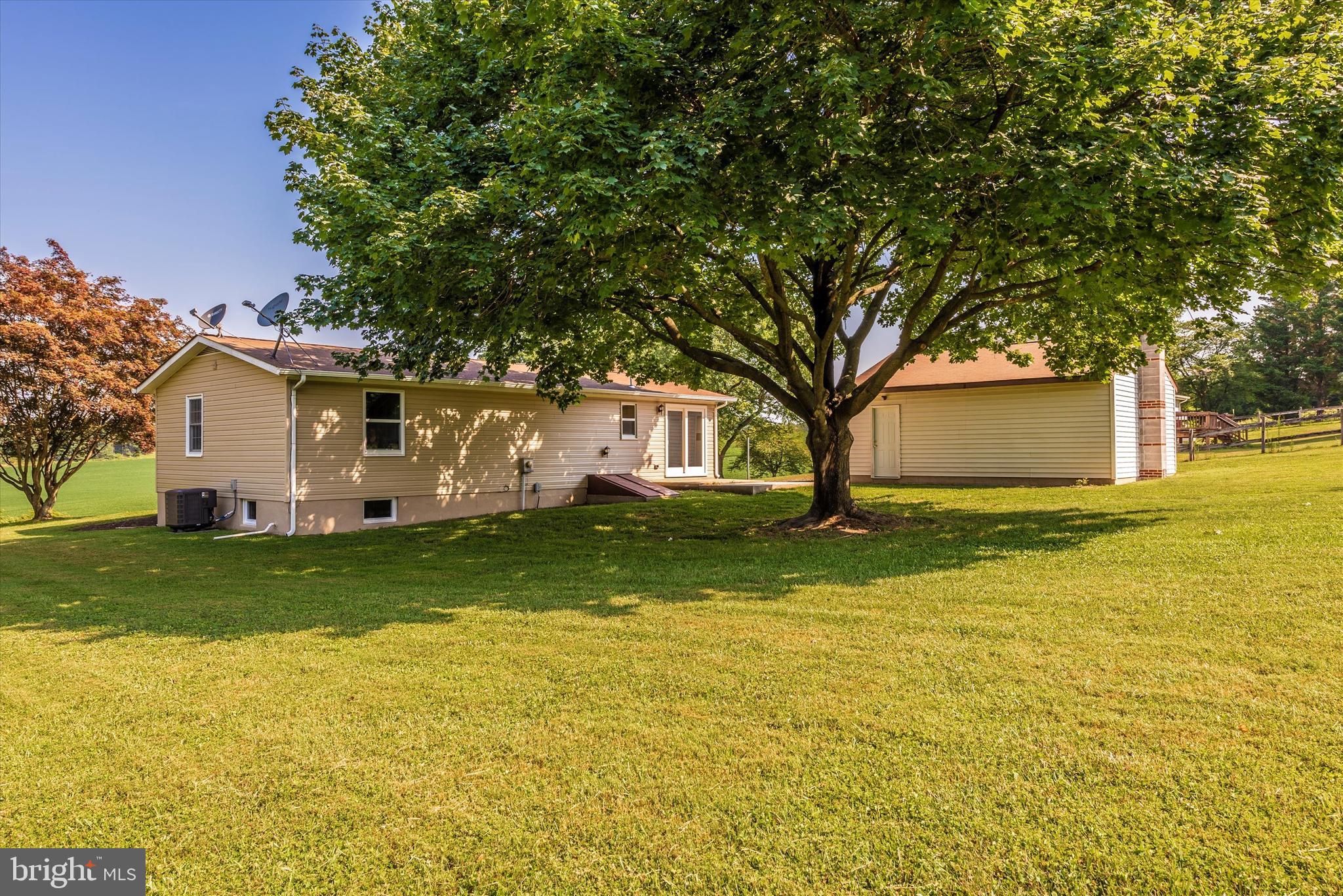 8140 Mapleville Road Mount Airy, MD 21771 - Photo 34 of 43 Exterior Rear