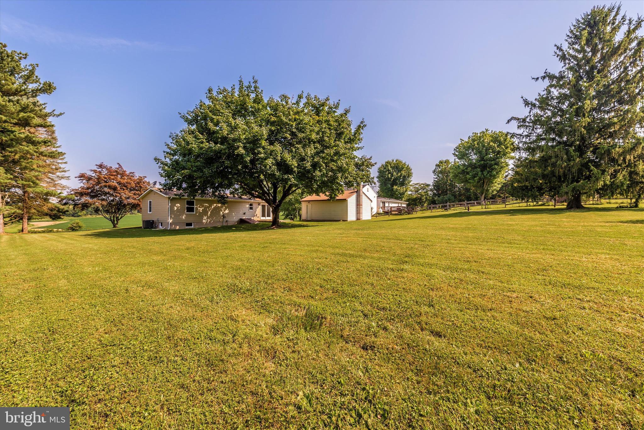 8140 Mapleville Road Mount Airy, MD 21771 - Photo 37 of 43 Exterior Rear