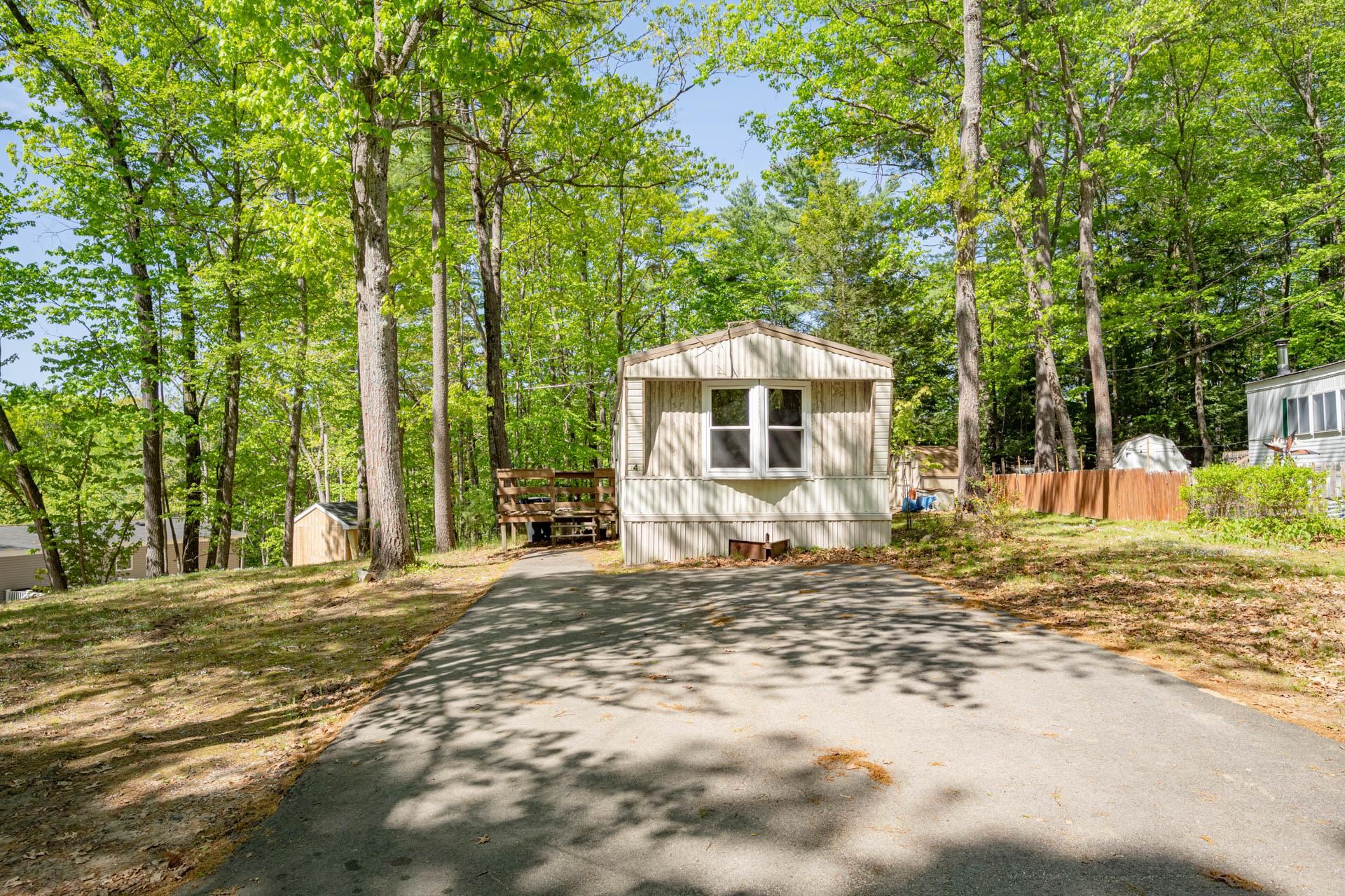 4 Merissa Drive Allenstown, NH 03275 - Photo 1 of 26