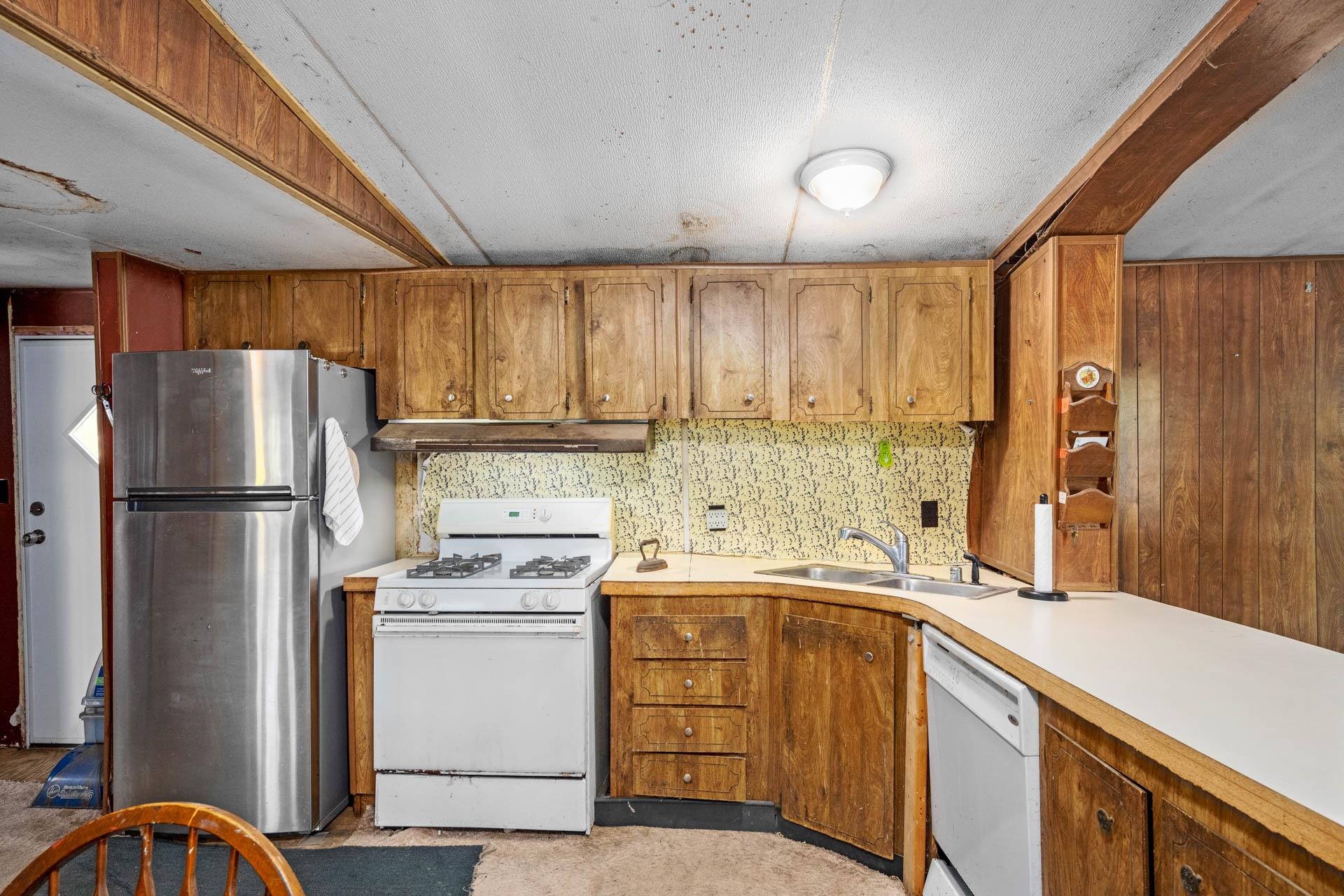 4 Merissa Drive Allenstown, NH 03275 - Photo 11 of 26