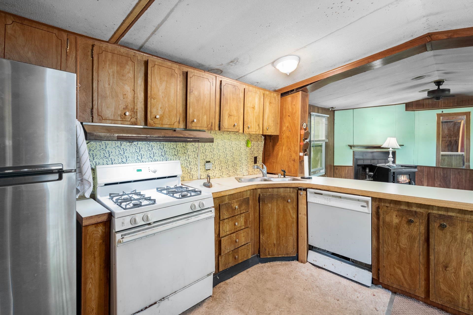 4 Merissa Drive Allenstown, NH 03275 - Photo 13 of 26