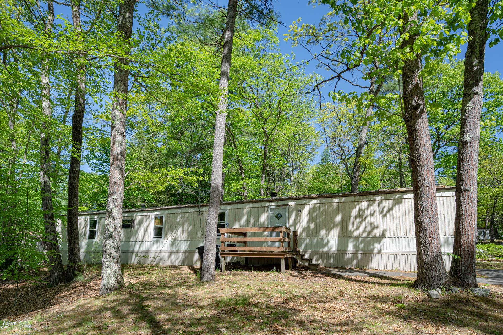 4 Merissa Drive Allenstown, NH 03275 - Photo 2 of 26