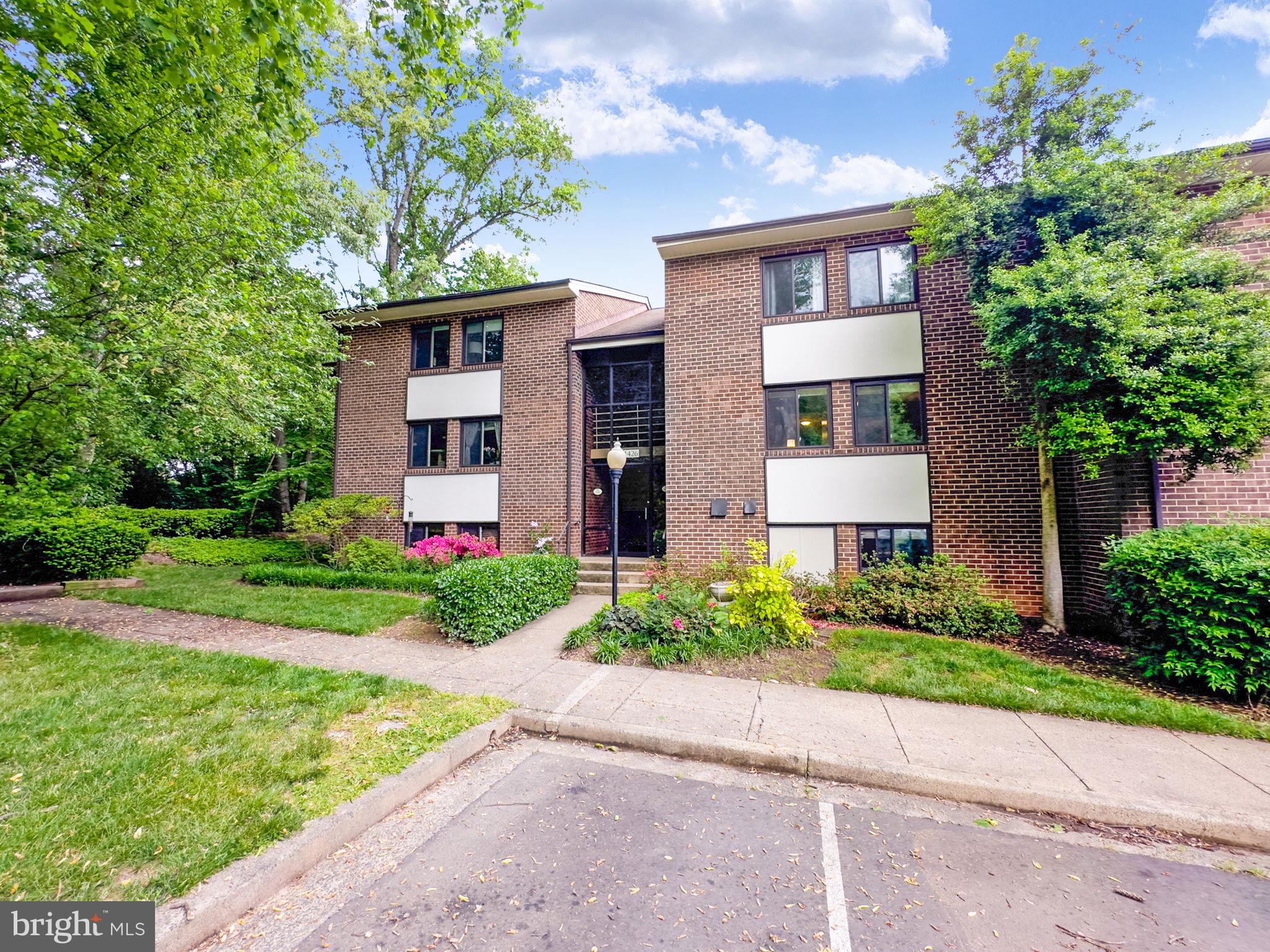 2nd level Condo