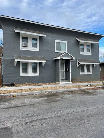 $275,000 | 106-108 Bellaire Avenue, Kansas City, MO 64123