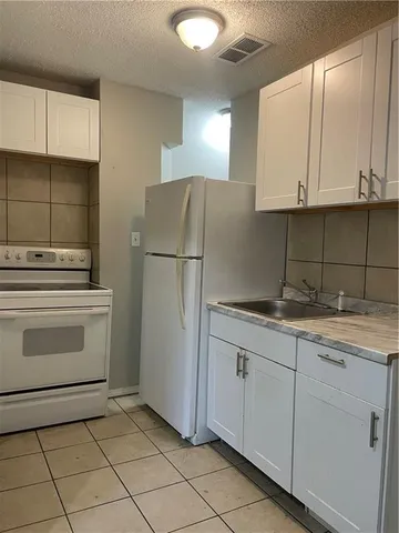 $275,000 | 106-108 Bellaire Avenue, Kansas City, MO 64123