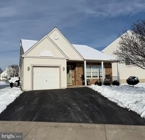 $434,900 | 1 Gleneagles Road, Royersford, PA 19468