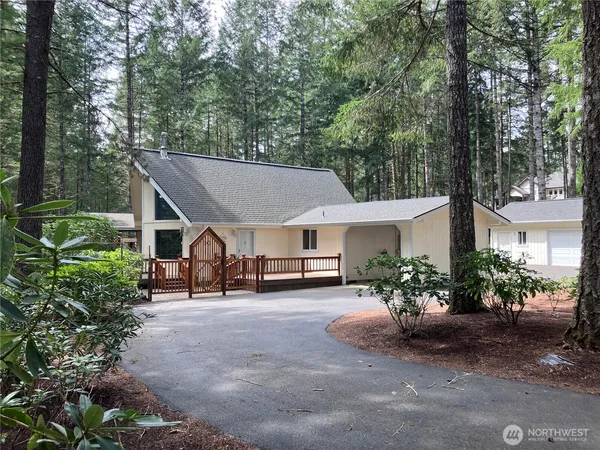 $400,000 | 30 East Hemlock Lane, Union, WA 98592