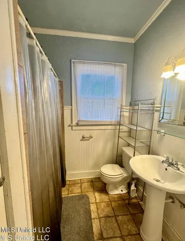 $99,000 | 711 Bell Avenue, Greenwood, MS 38930