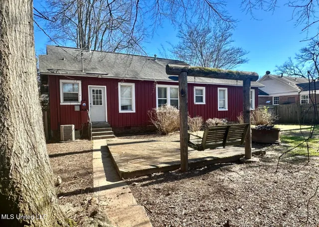 $99,000 | 711 Bell Avenue, Greenwood, MS 38930