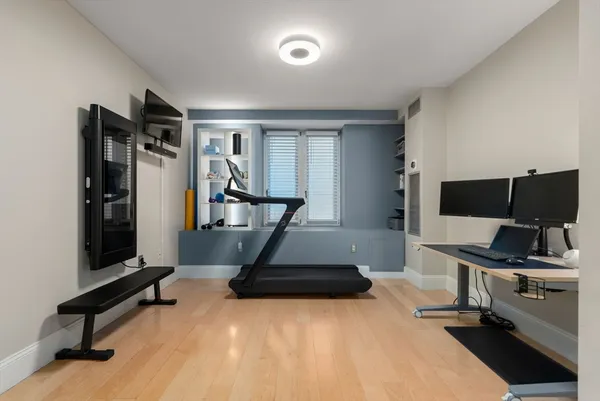$989,000 | 45 West Broadway, Unit 111, Boston, MA 02127